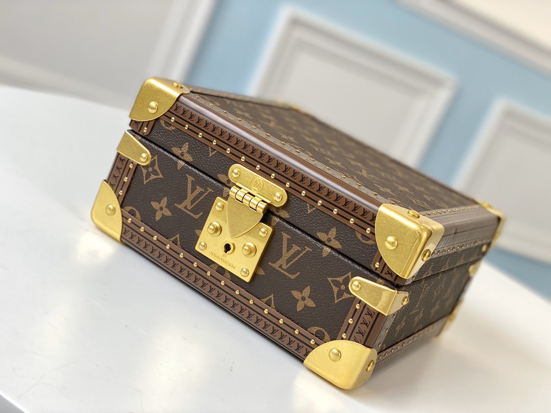 L0vis Vvtt0n Cotteville Travel Box Rose Red