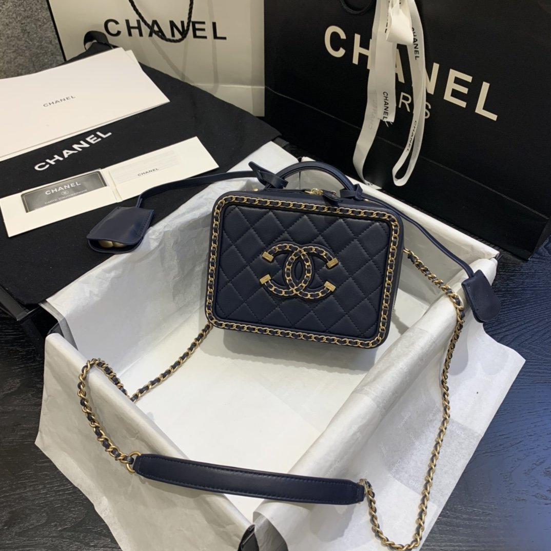 Ch**el Small Cosmetic bag 18cm
