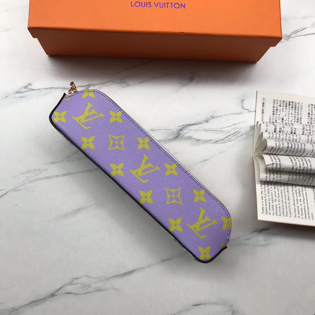 L0vis Vvtt0n Monogram Giant Elizabeth Pencil Pouch 001