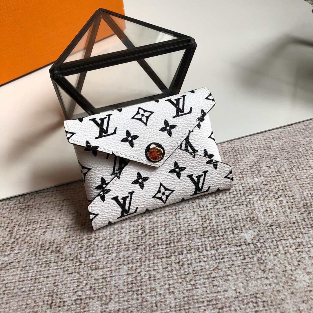 L0vis Vvtt0n Kirigami Pochette M67600