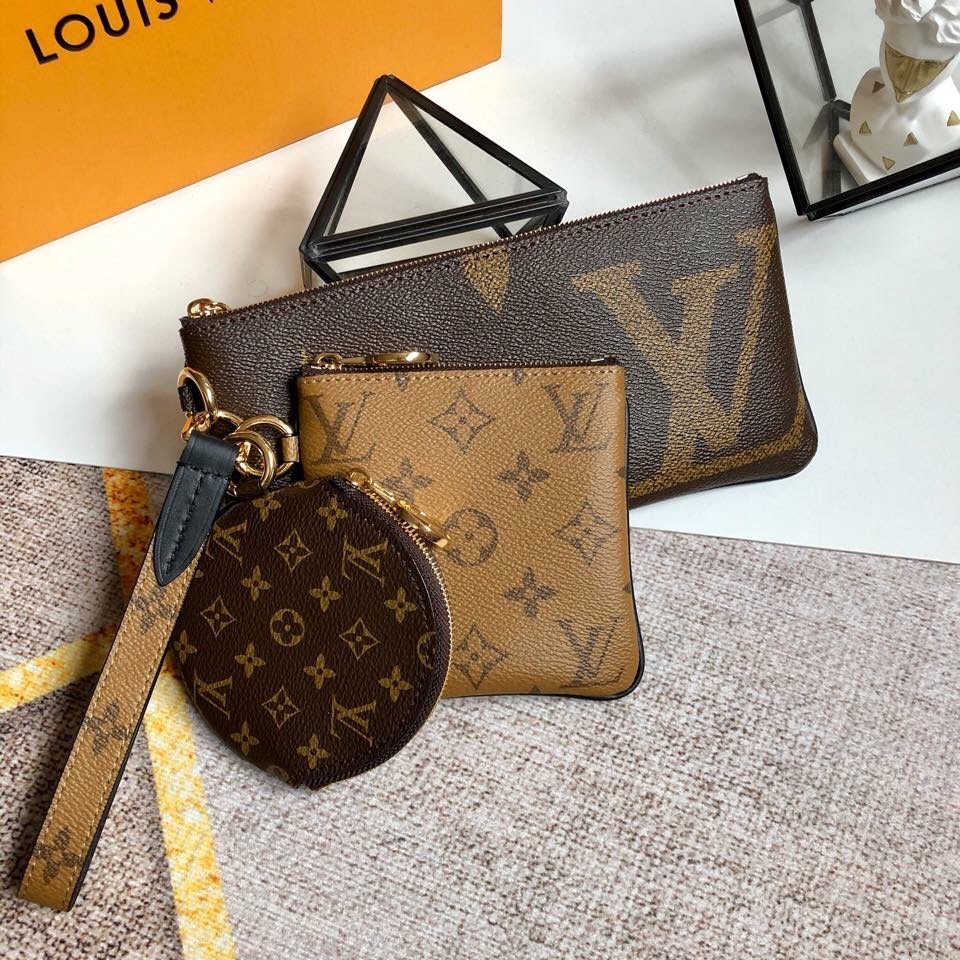 L0vis Vvtt0n Trio Pouch Monogram