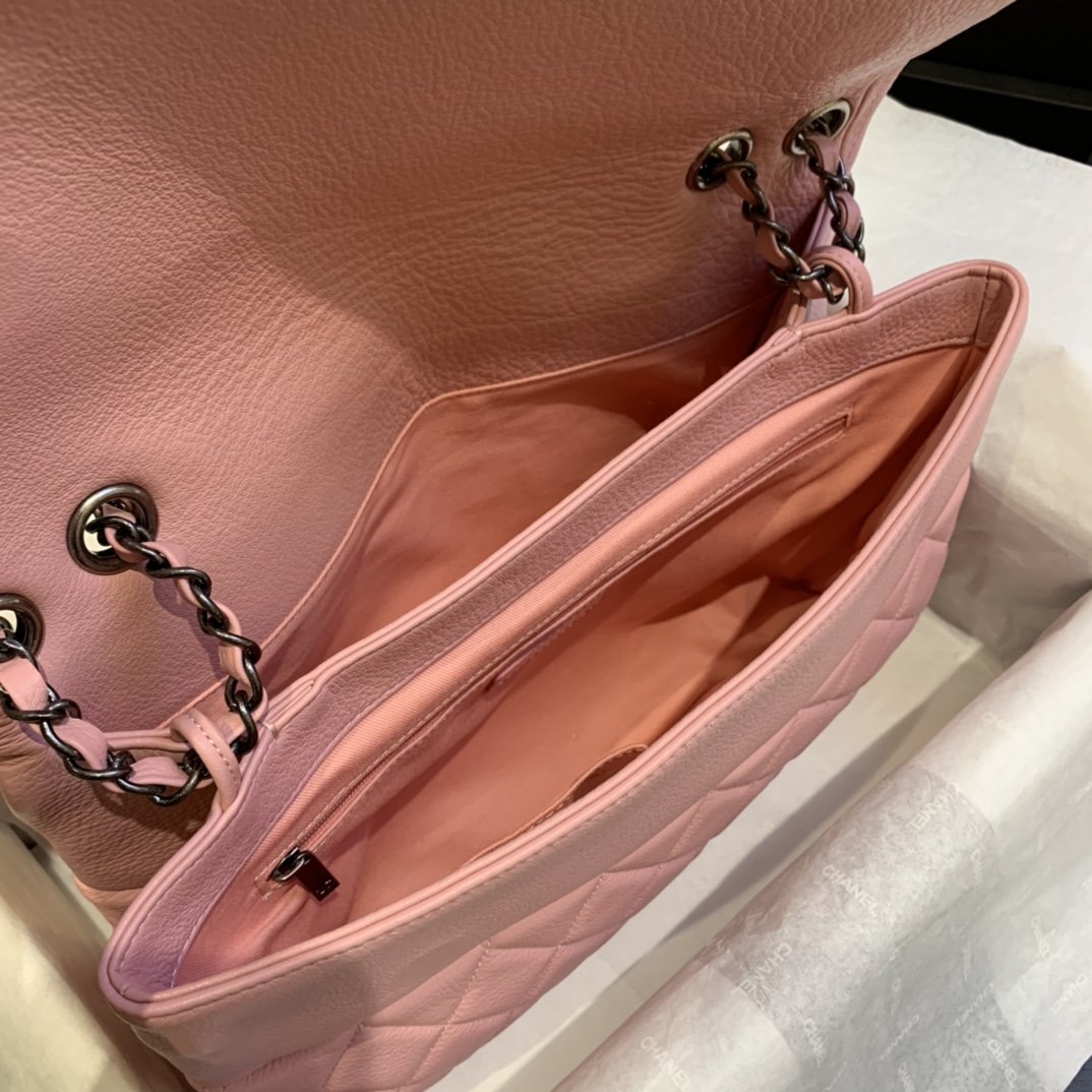 Ch**el Caviar Shoulder bag Pink 32cm