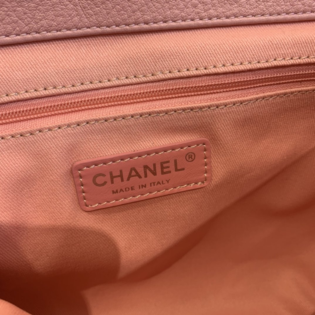 Ch**el Caviar Shoulder bag Pink 32cm