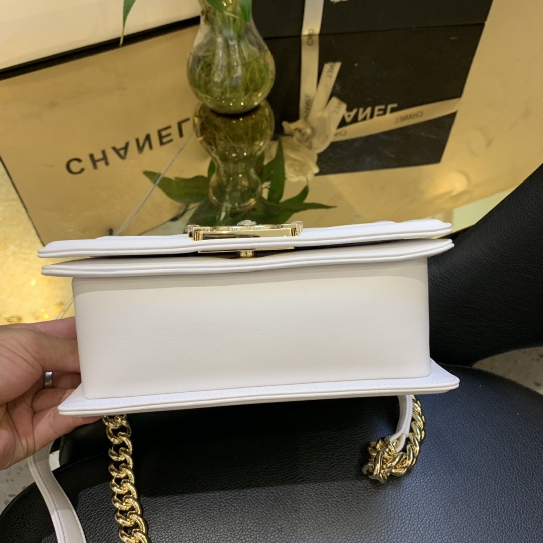 Ch**el V Boy Bag 20cm White