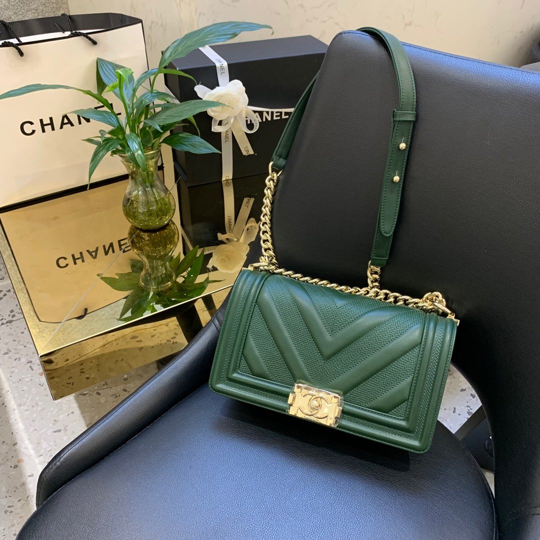 Ch**el V Boy Bag 25cm Green