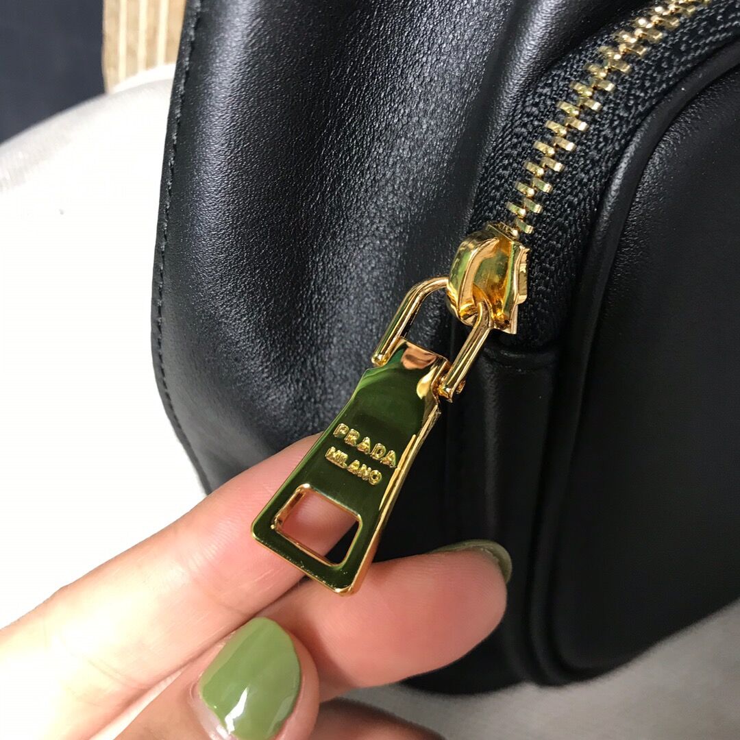 Pra*a Backpack Black