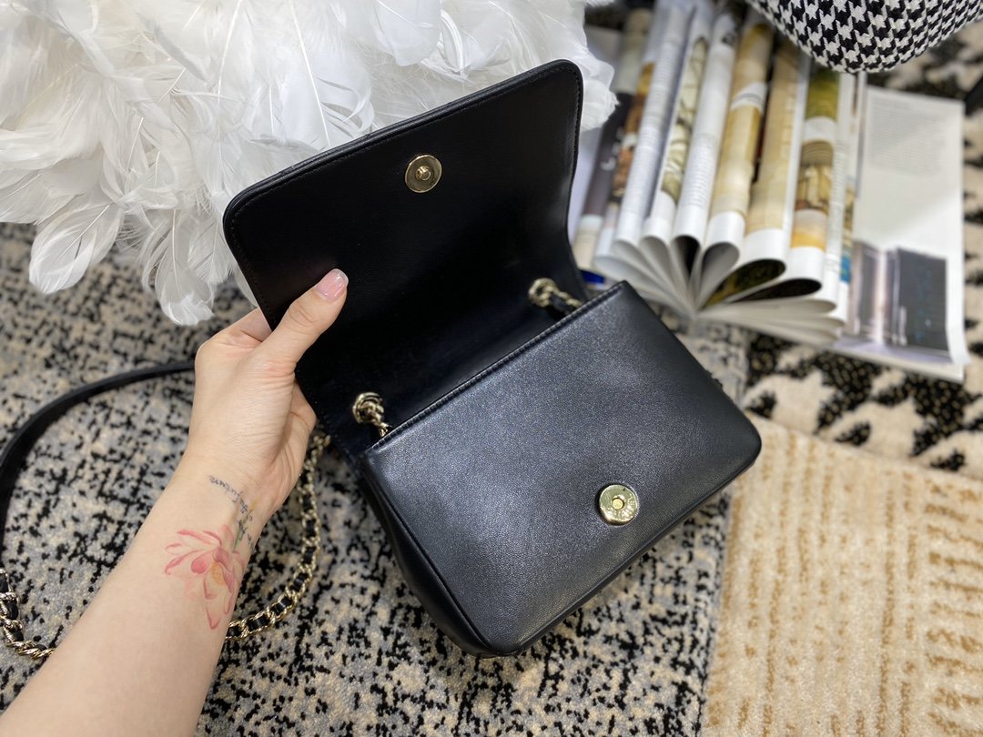Ch**el Flap Bag Lmbskin 003