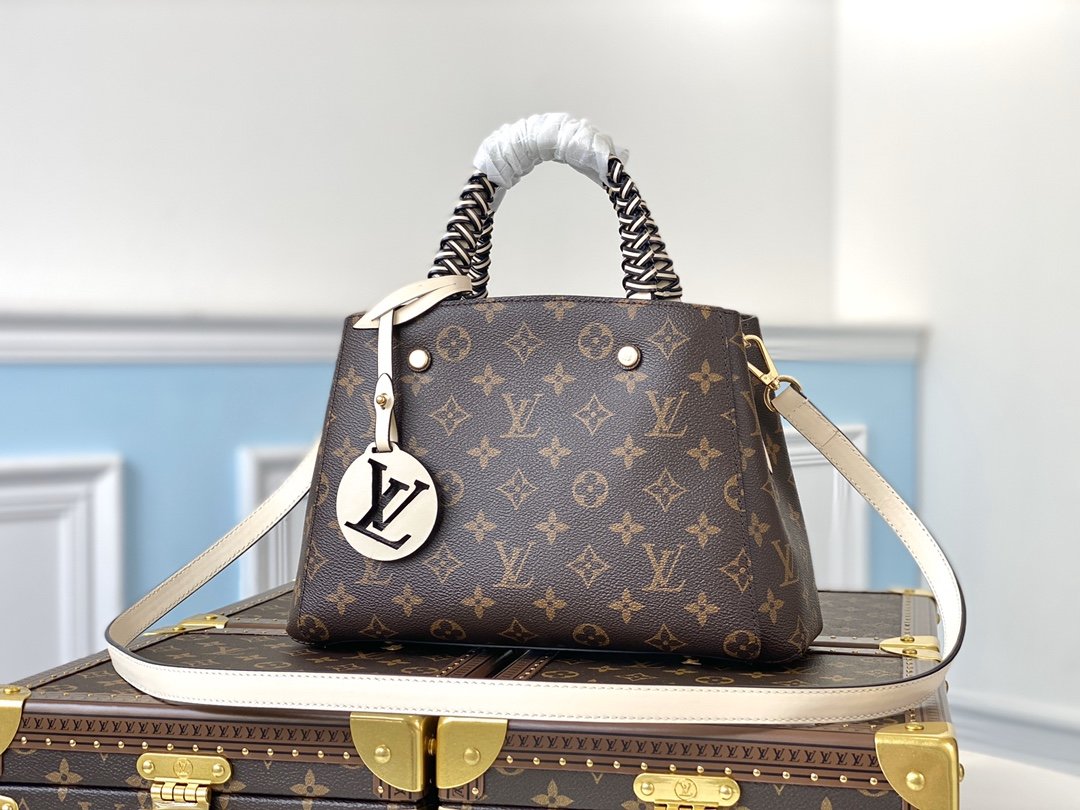 L0vis Vvtt0n Montaigne BB Monogram M45311