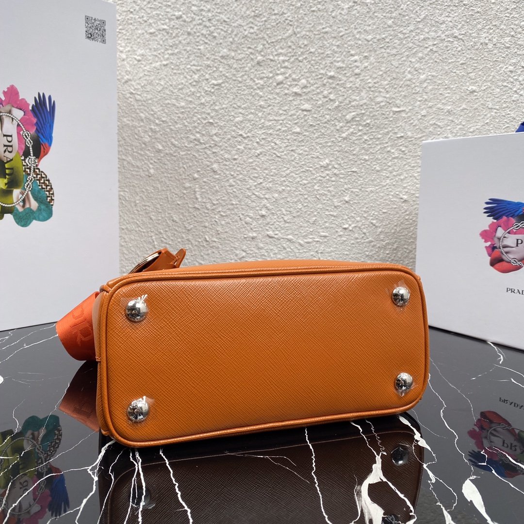 Pra*a Saffiano Leather Bag 1BA296 23cm 001