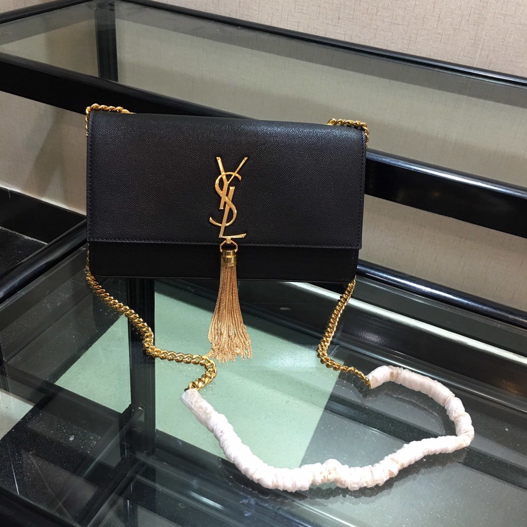 Y51 Chain Shoulder Bag 24cm