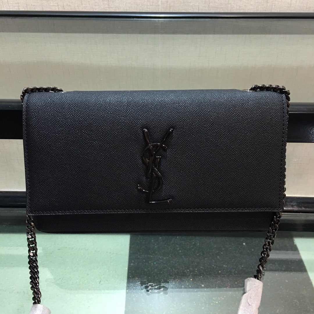 Y51 Chain Shoulder Bag 24cm 004