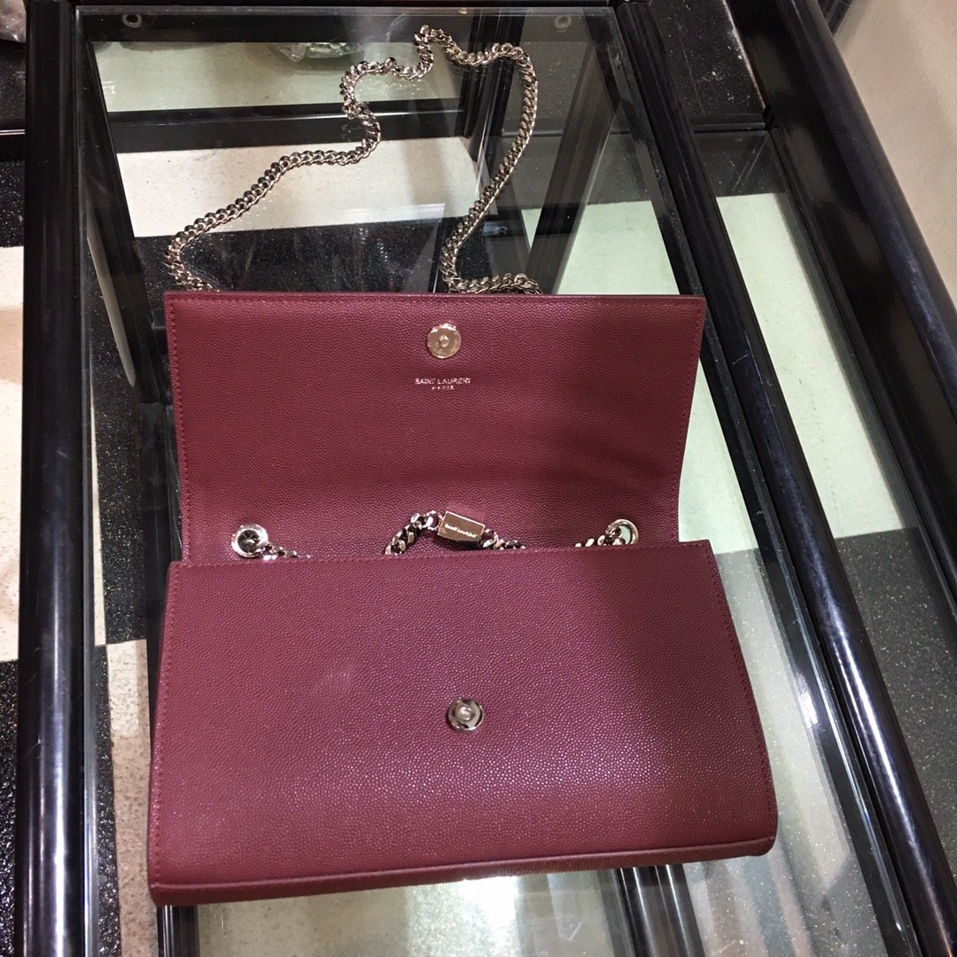 Y51 Chain Shoulder Bag 24cm 010