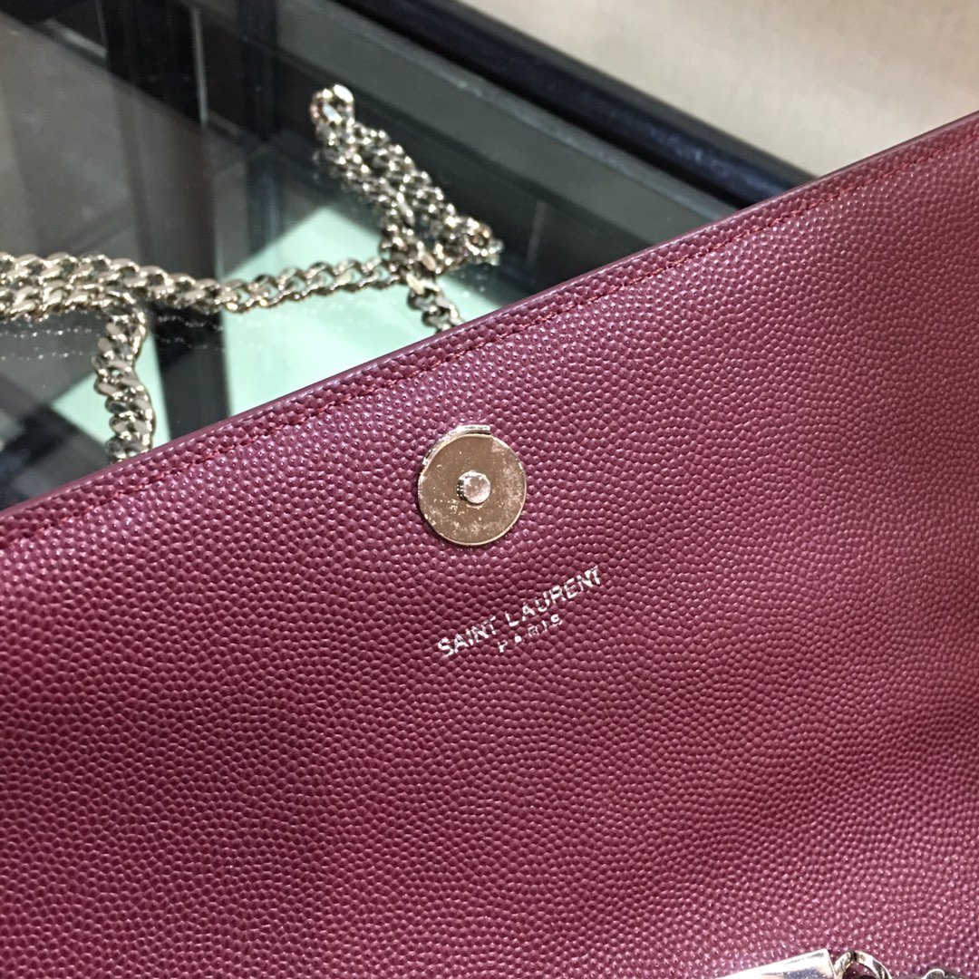 Y51 Chain Shoulder Bag 24cm 010
