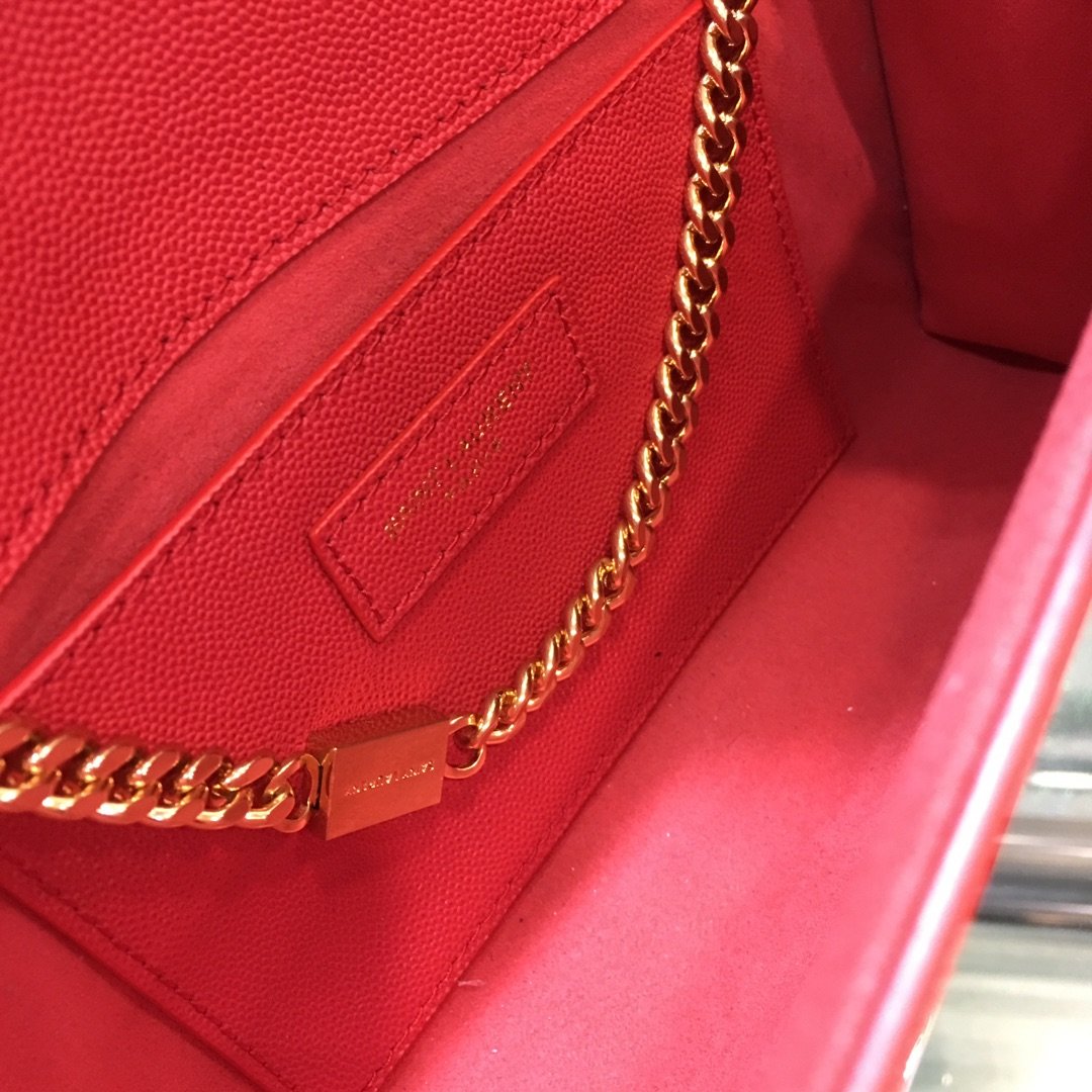 Y51 Chain Shoulder Bag 24cm 011