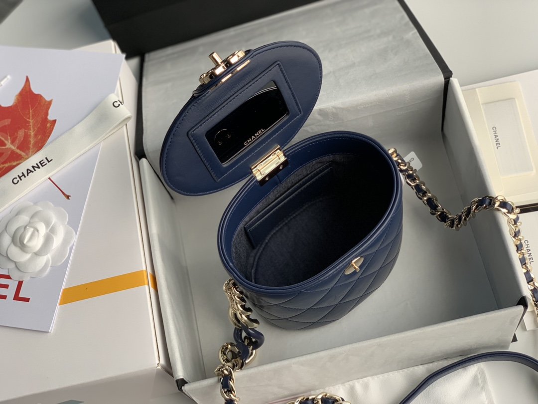 Ch**el Vanity Case Lambskin
