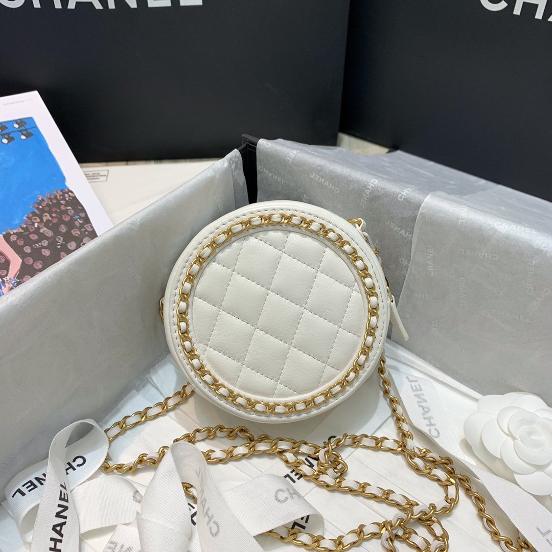Ch**el Round Chain Bag