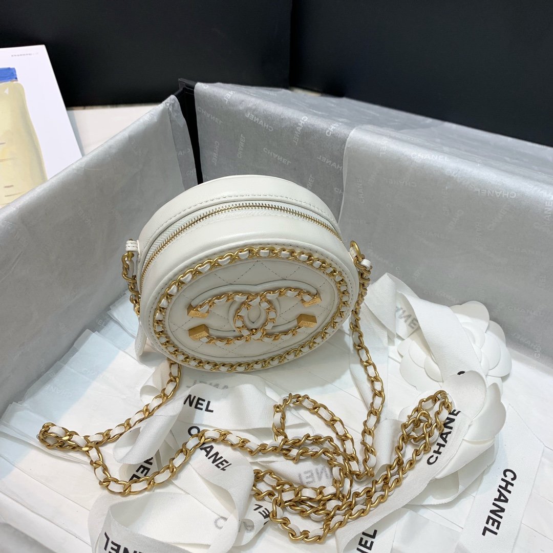 Ch**el Round Chain Bag