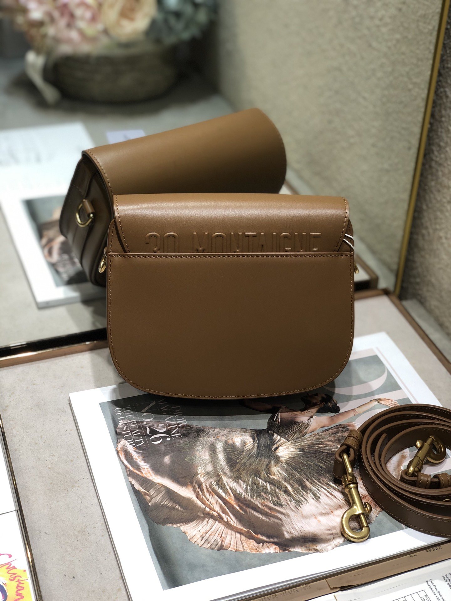 Bagsaa D10r Small Bobby 18cm brown