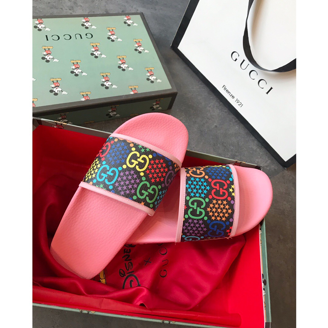 Gvc*1 Disney Slipper 001