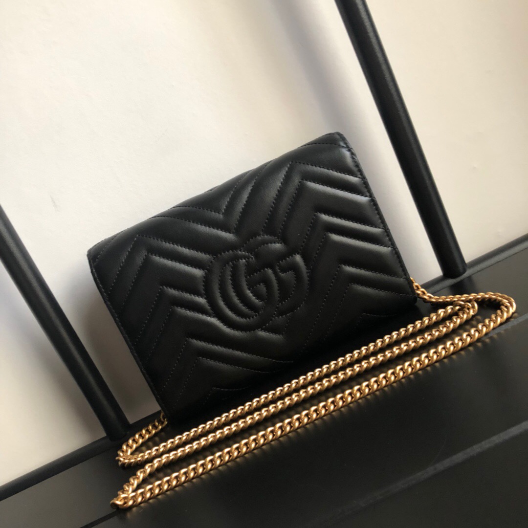 Bagsaaa Gvc*1 Marmont Mini Bag 474575 Black & Gold - 20 x 13 x 6 cm