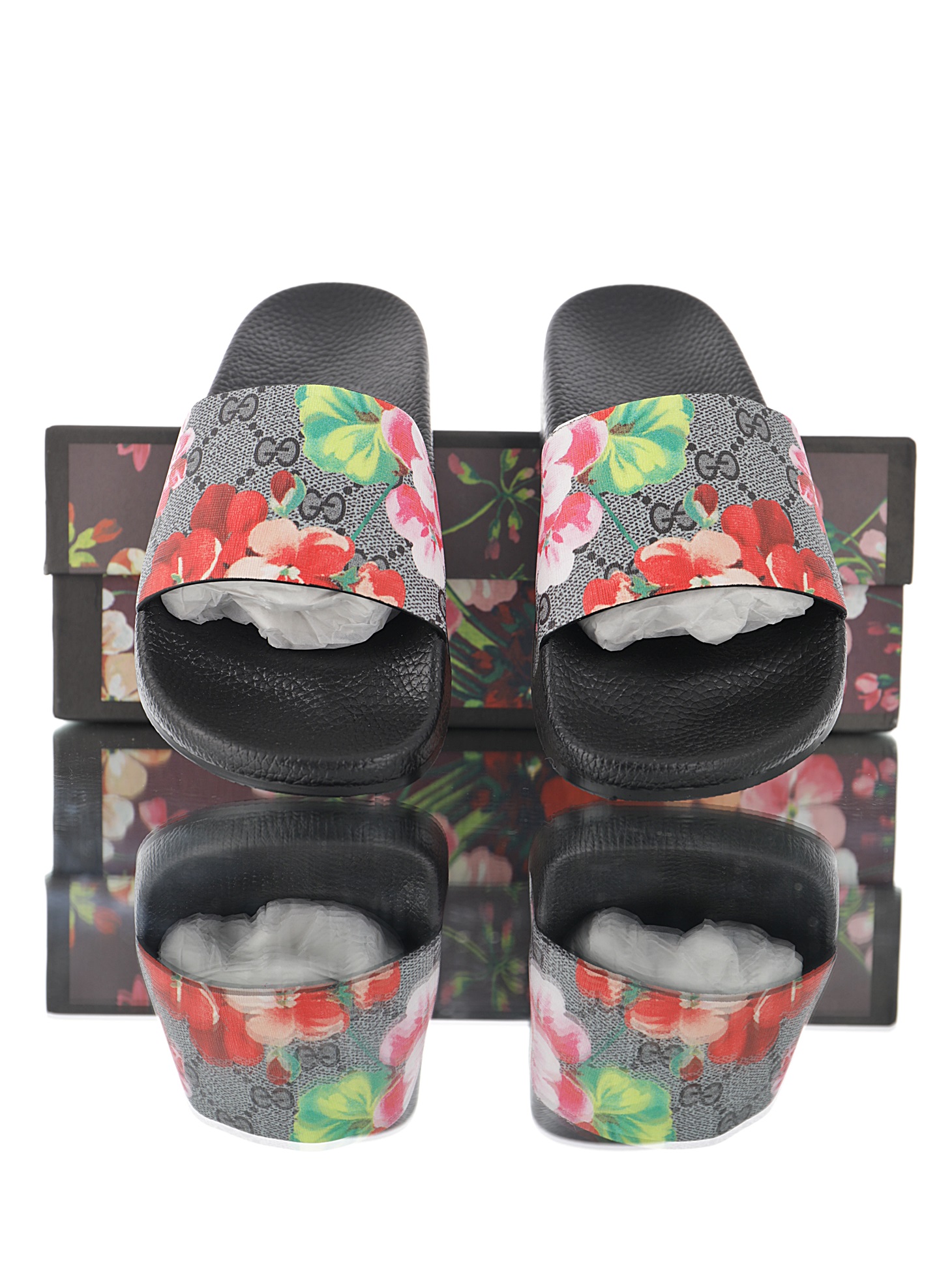 Gvc*1 Bloom Slipper