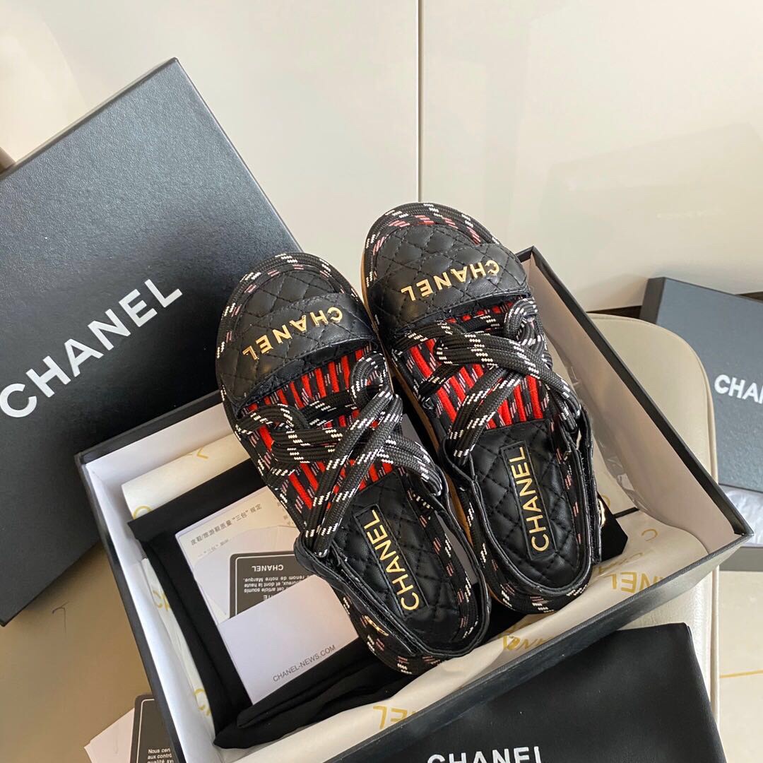Ch**el Sandals 011