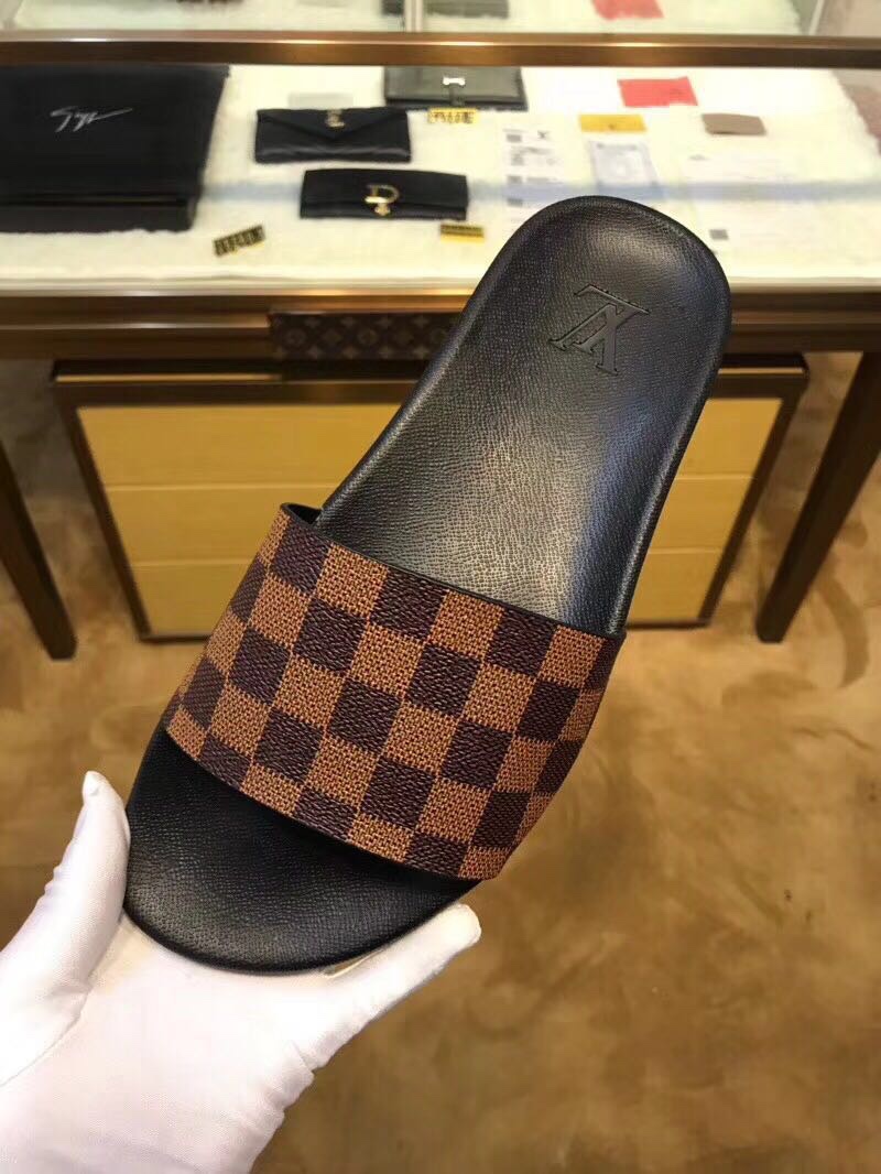 L0vis Vvtt0n Slipper 005