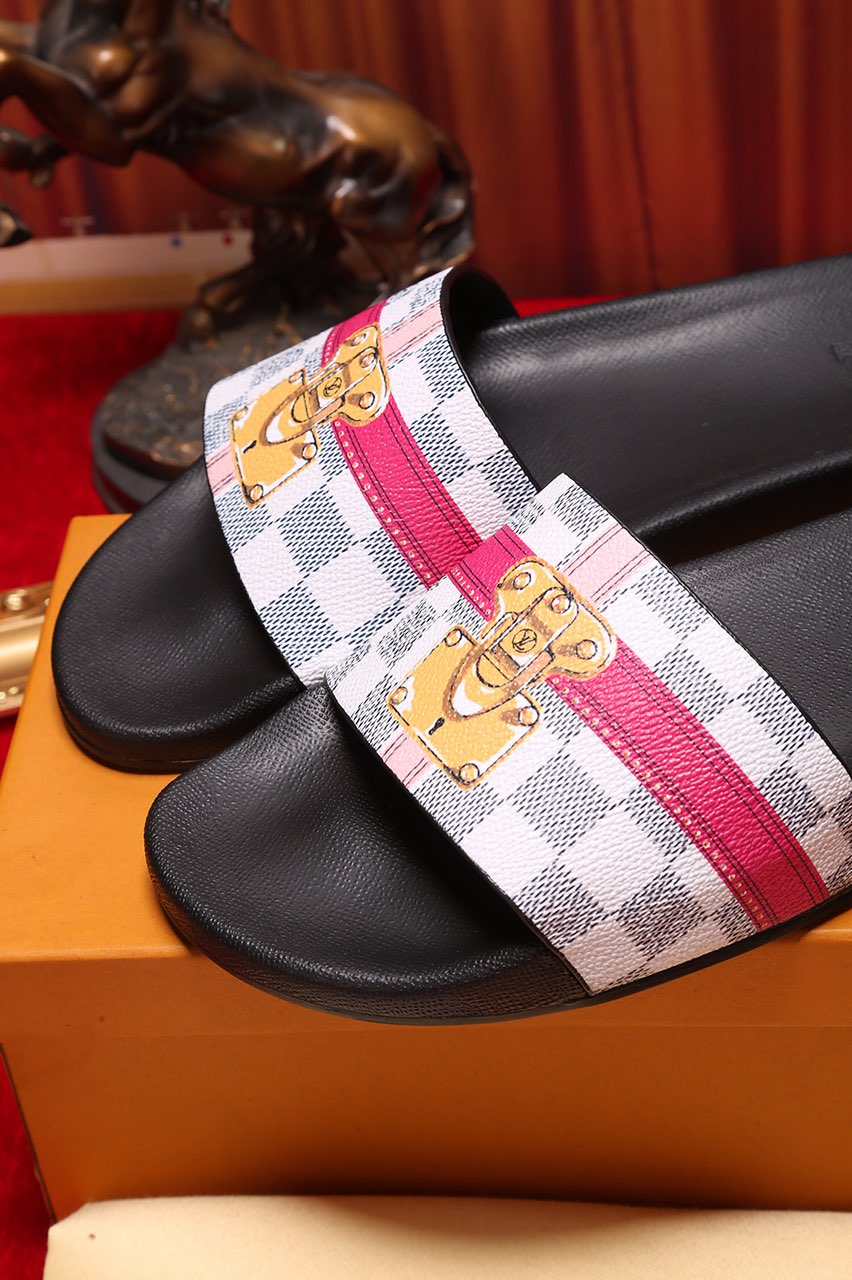 L0vis Vvtt0n Slipper 008