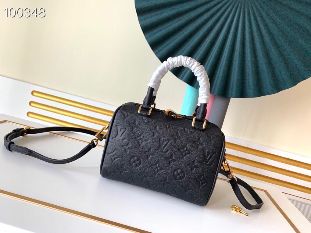 LV Speedy Bandoulière 20 Monogram Empreinte Leather 002