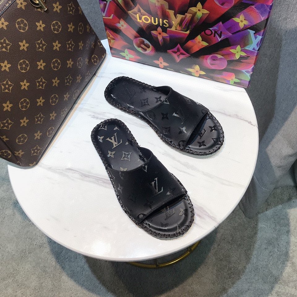 L0vis Vvtt0n Slipper 010