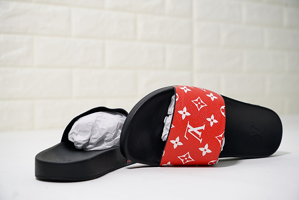 L0vis Vvtt0n Slipper 014