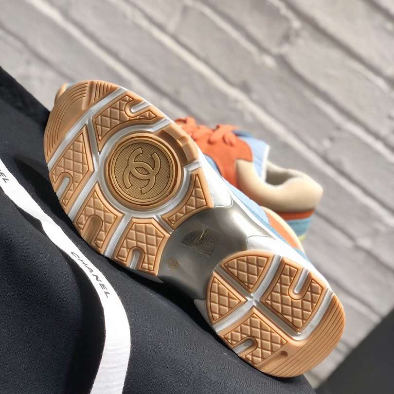 Ch**el Sneakers 002