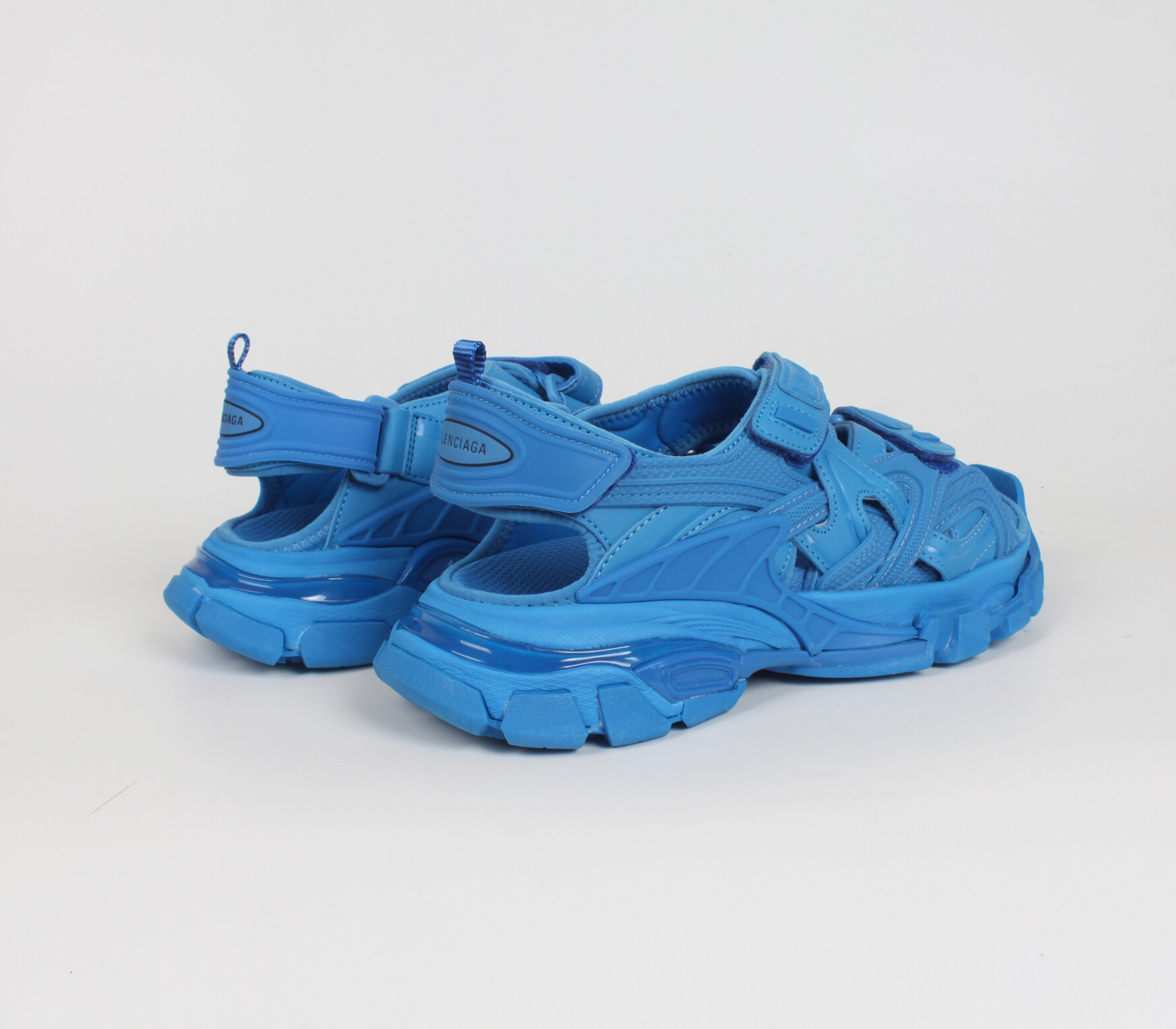 Ba1en*iaga Sandals