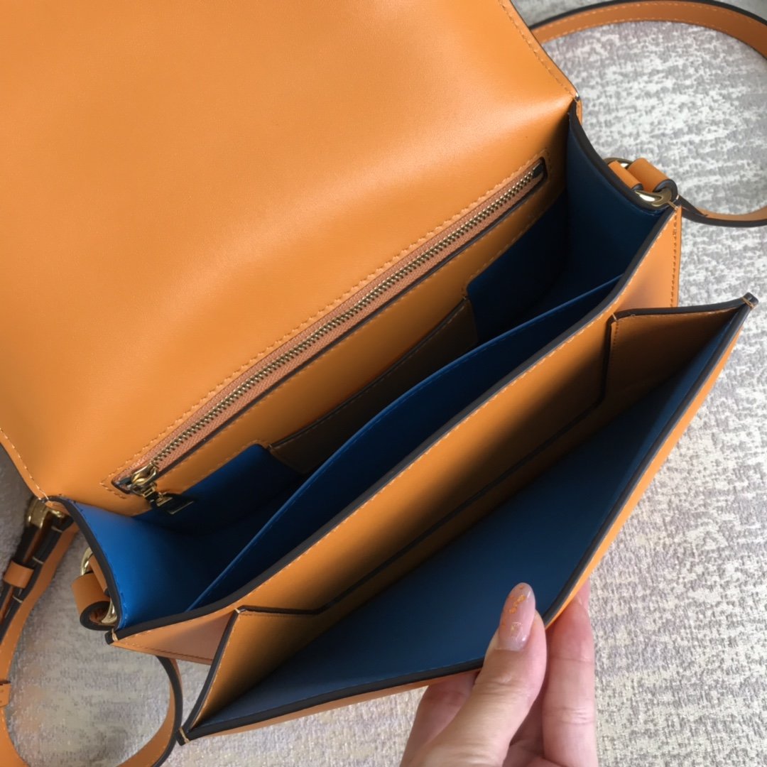 L0vis Vvtt0n Pont 9 Other Leathers Bag