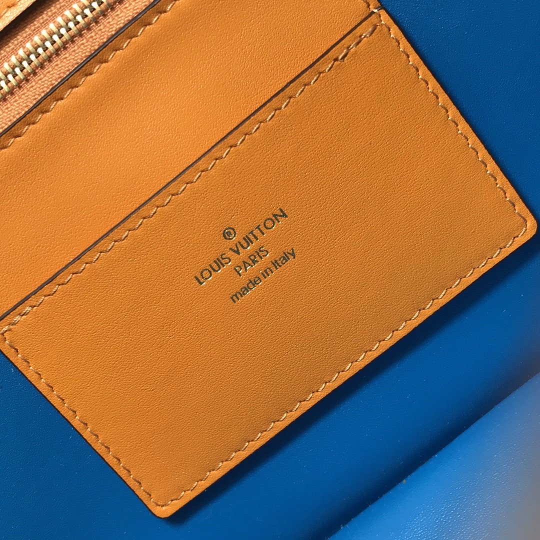 L0vis Vvtt0n Pont 9 Other Leathers Bag