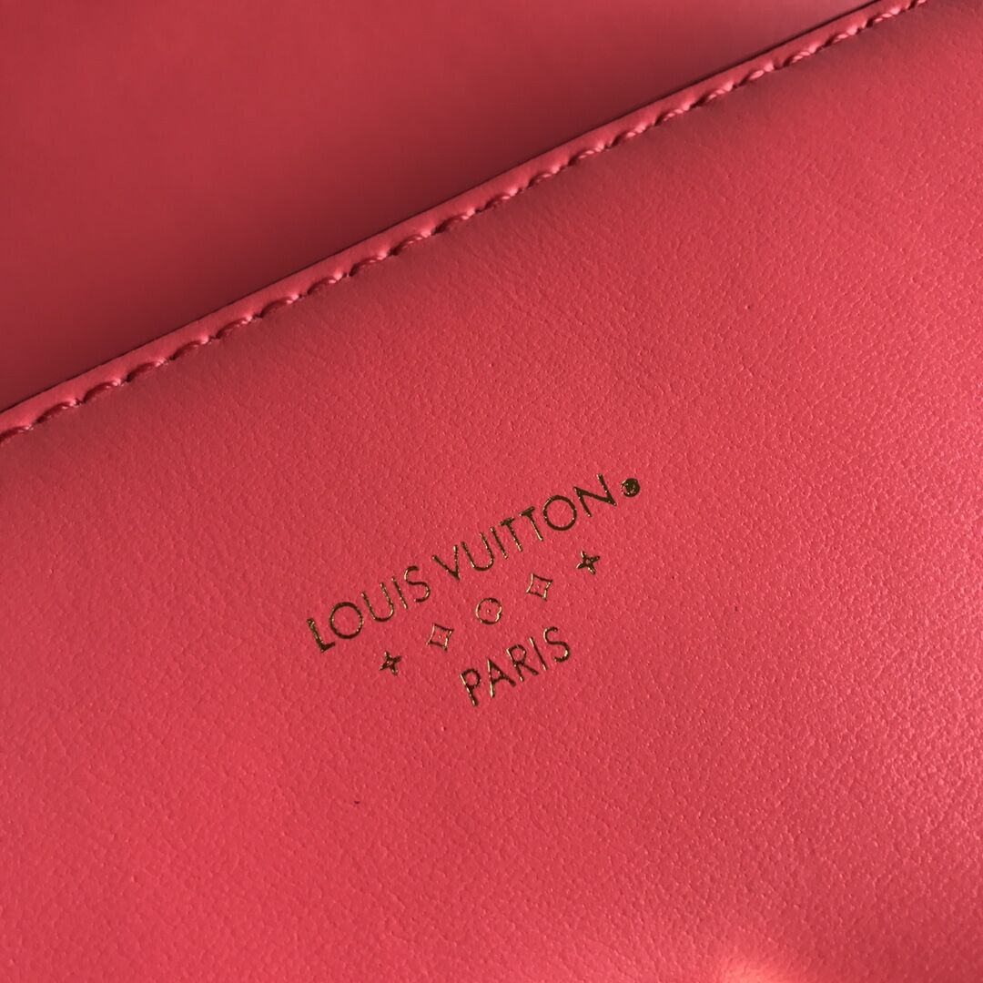 L0vis Vvtt0n Pont 9 Other Leathers Bag 004