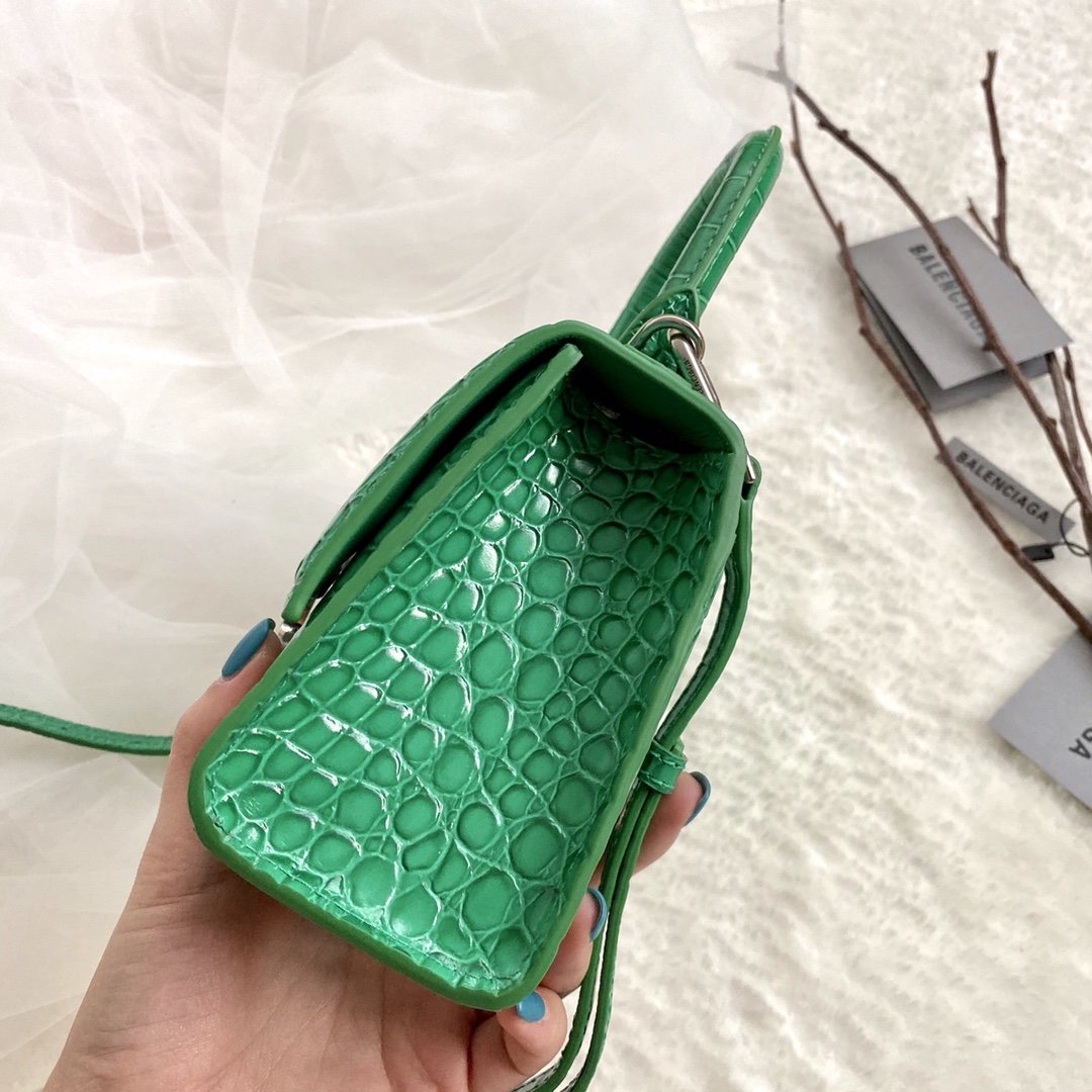 Ba1en*iaga Hourglass Bag 19cm