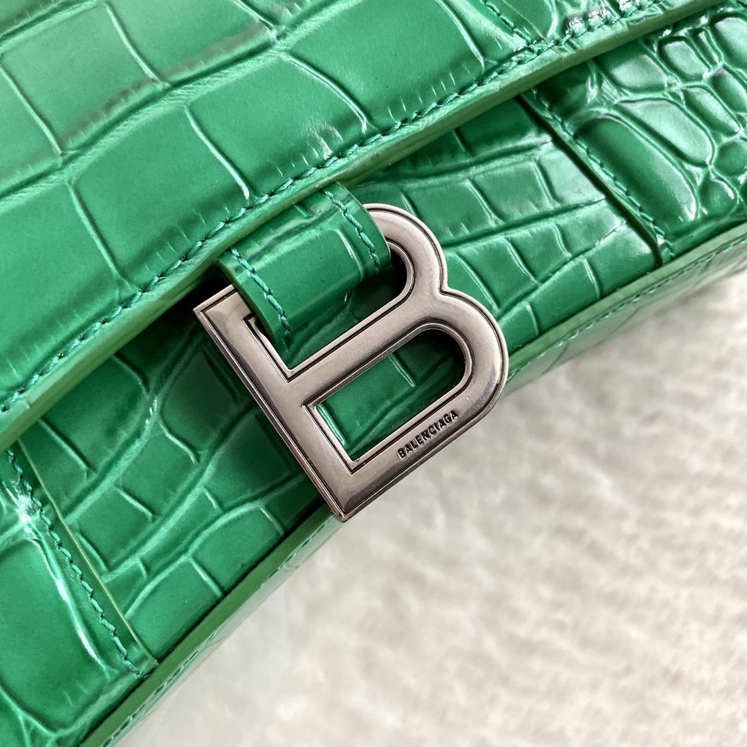 Ba1en*iaga Hourglass Bag 19cm