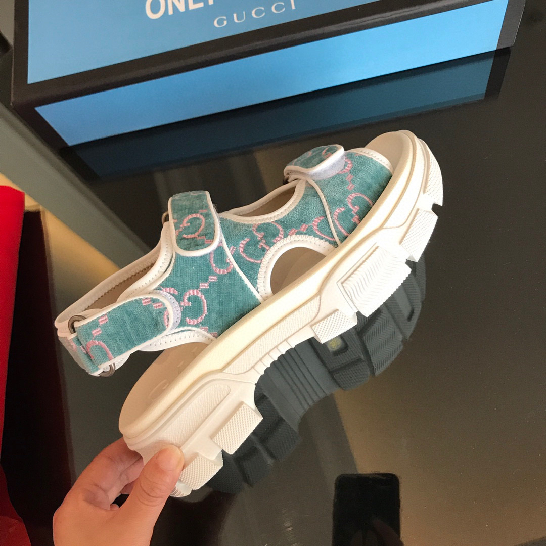Gvc*1 Sandals 024
