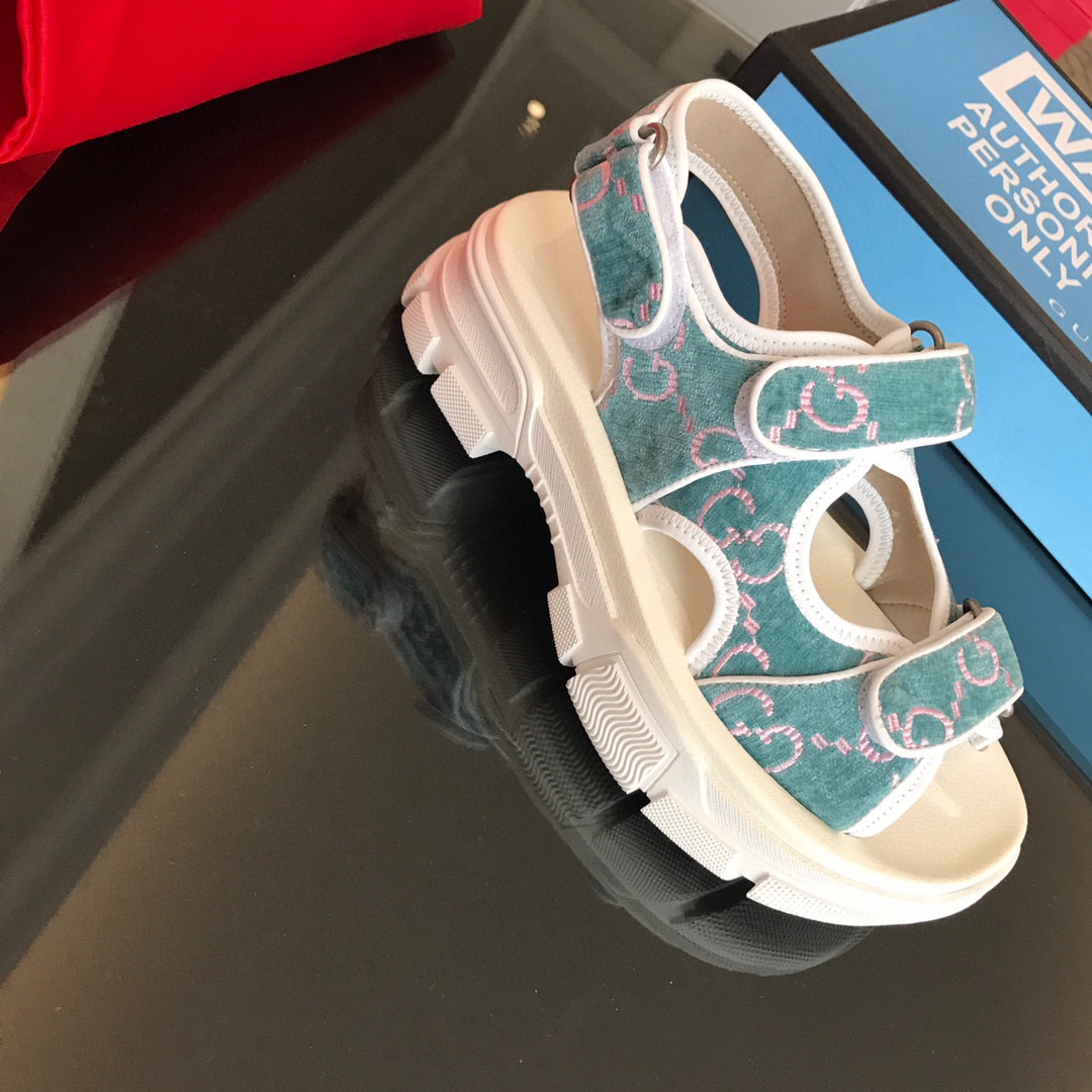 Gvc*1 Sandals 024