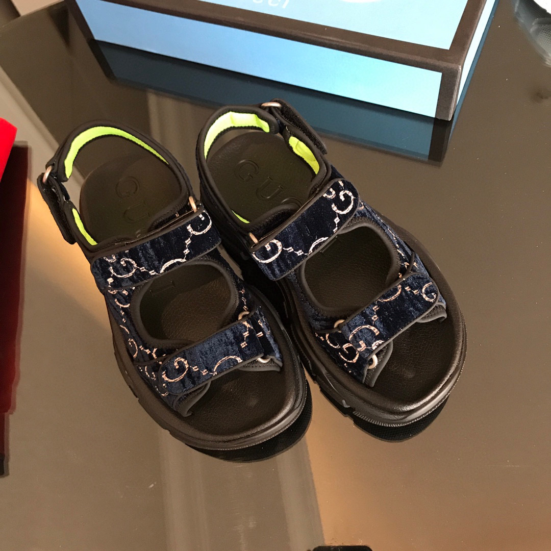 Gvc*1 Sandals 025