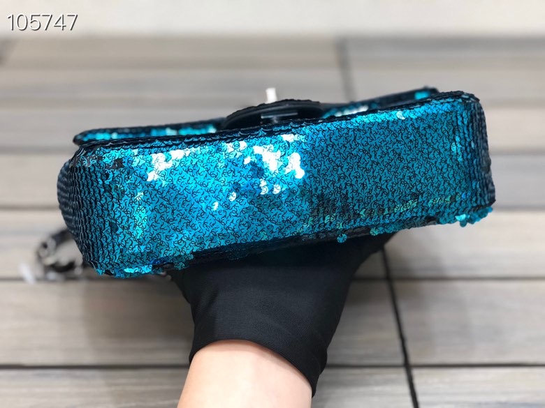 Ch**el Flap Bag A01688 20CM