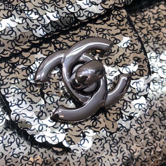 Ch**el Flap Bag A01688 20CM 002