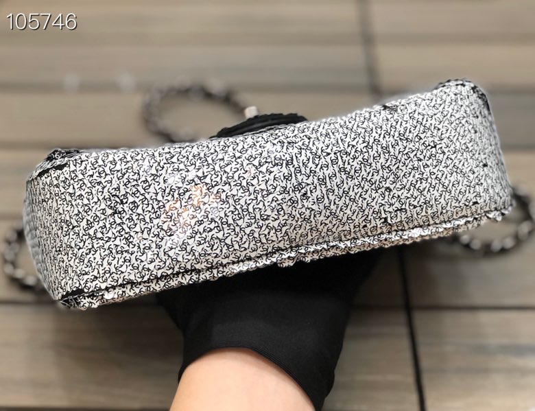Ch**el Flap Bag A01688 20CM 003