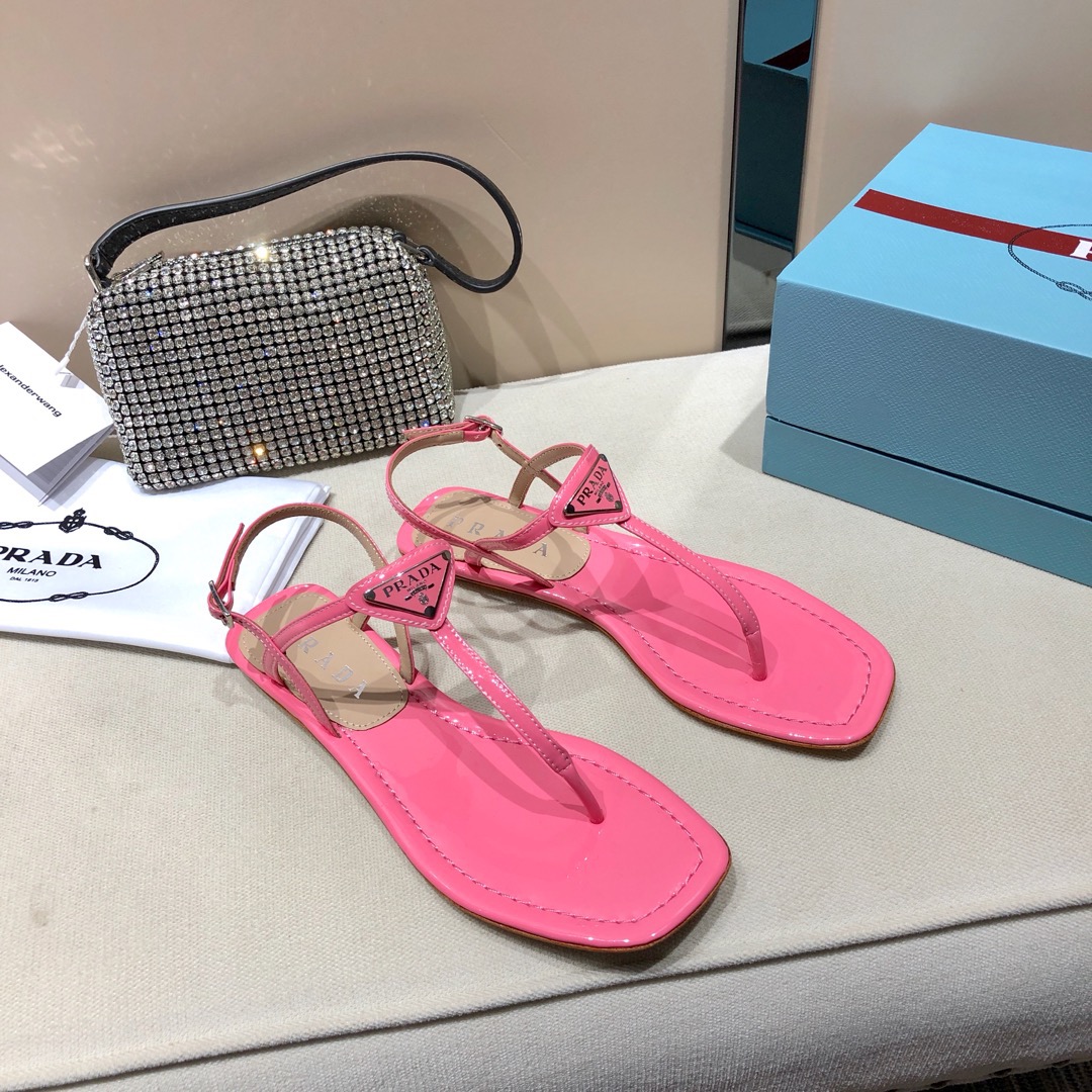 Pra*a Sandals 001