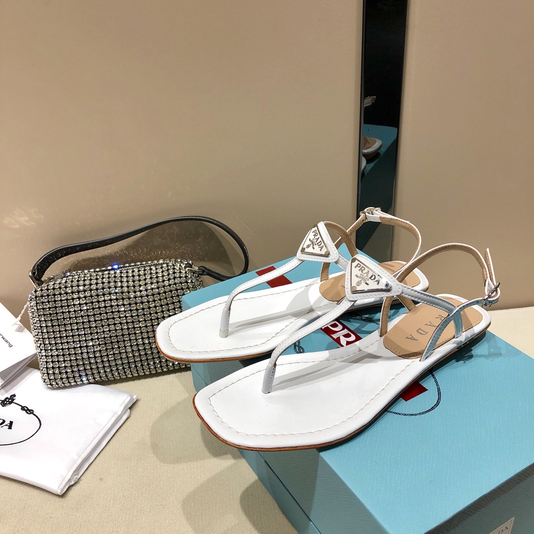 Pra*a Sandals 004