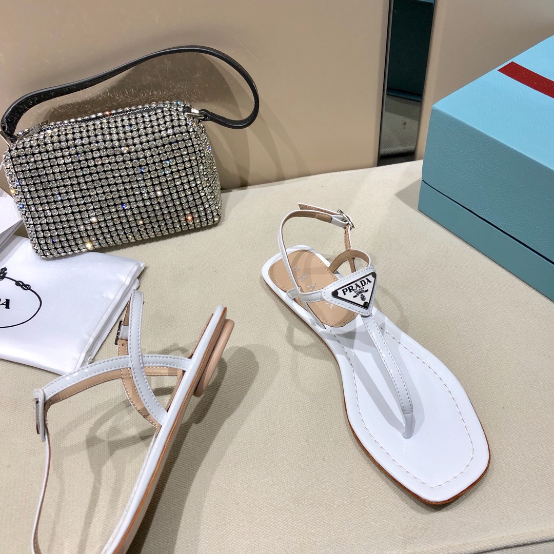 Pra*a Sandals 004