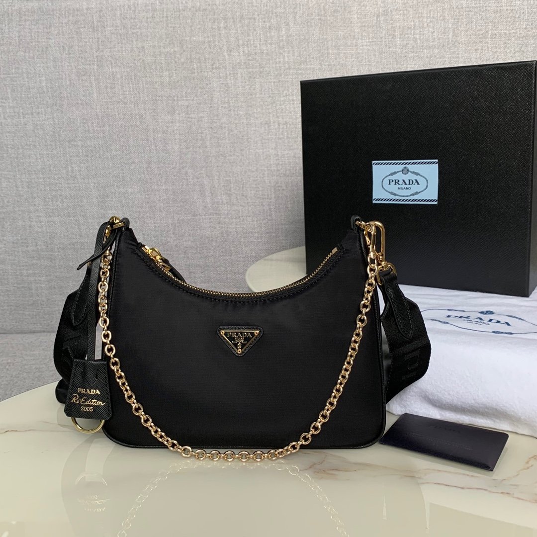 Pra*a Nylon Hobo Bag 22cm Gold Hardware