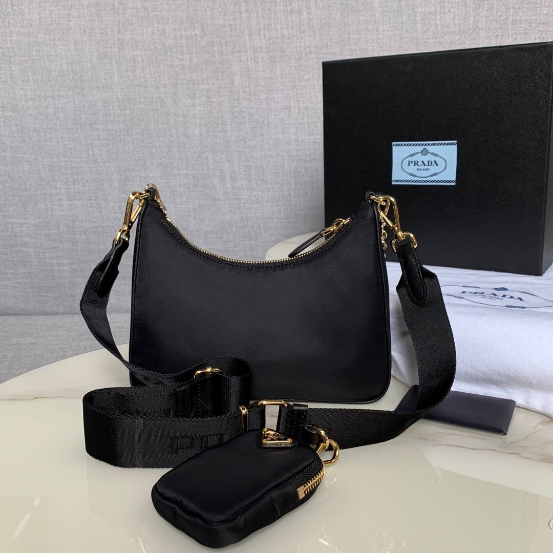 Pra*a Nylon Hobo Bag 22cm Gold Hardware