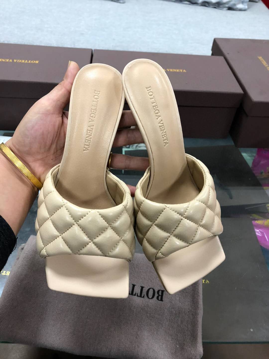 B0tt*ga Ven*ta Sandals 001